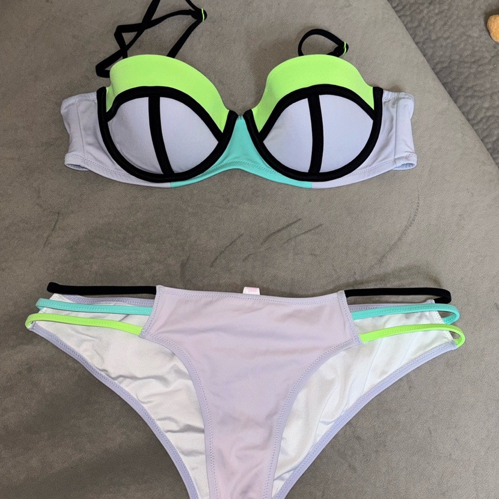 VS Bikini 👙